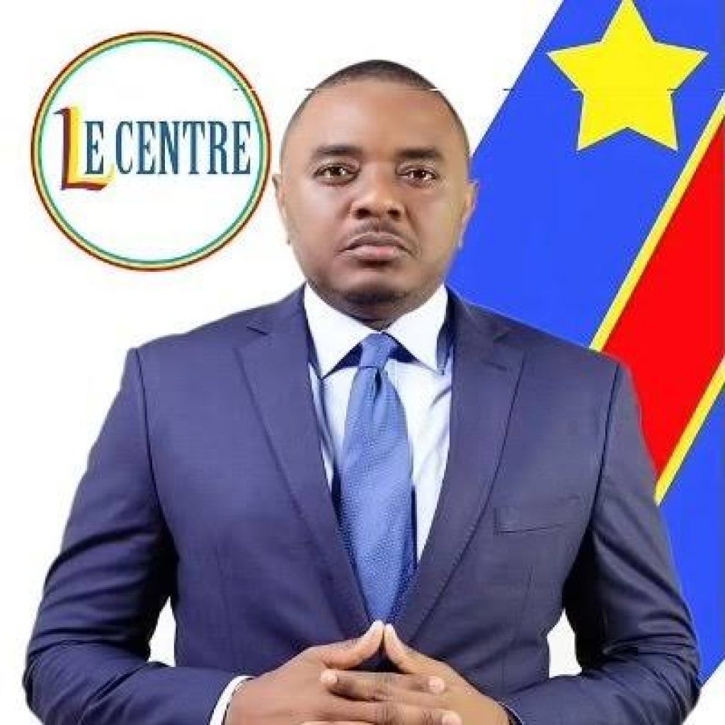 Rdc- pétition contre Mboso: le Centre demande à Tshisekedi de dissoudre le parlement, estimant que l'Union Sacré ne travaille pas pour aider le chef de l'État.