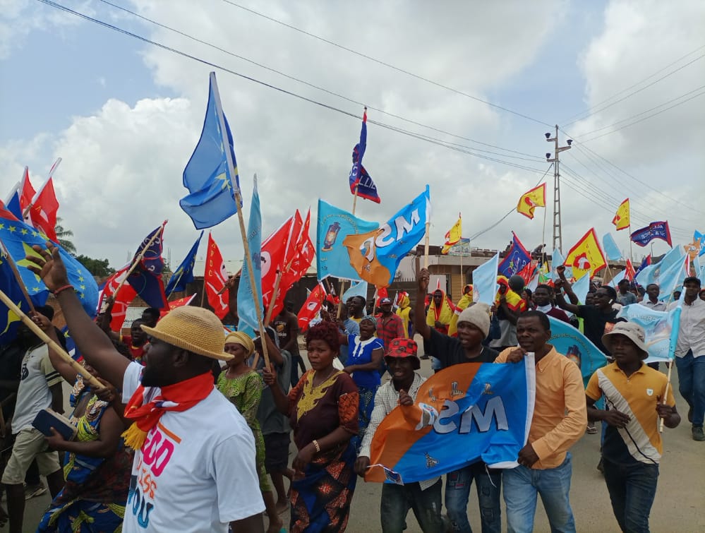 Ituri- insécurité :Marche de soutien aux FARDC: les partis politiques membres l' Union Sacrée de la Nation recommandent à Félix Tshisekedi de révoquer tous les officiers traîtres au sein de l'armée et de la police