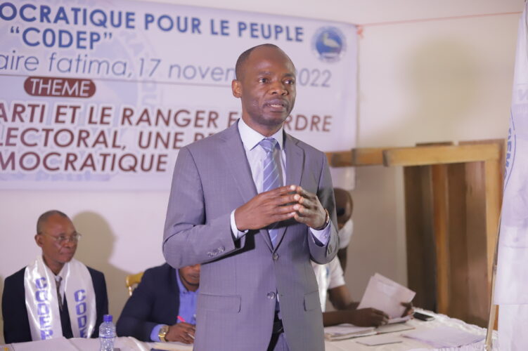 Kinshasa- échos des partis politiques : Denis Tshibombi élu président de la CODEP.