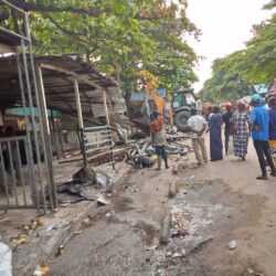 Kinshasa - l'opération "coup de poing" poursuit son bonhomme de chemin. La commune de Kalamu n'a pas été épargnée.